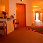 Отель Akzent Meerfraeulein 3*