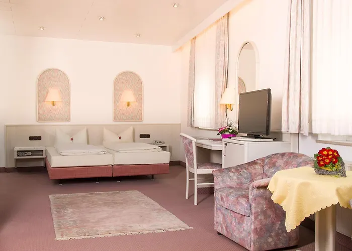 梅尔弗兰阿克森特酒店 3*